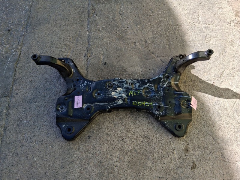 Recambio de puente delantero para mg mg 3 (5lfp) mg3 1.5 referencia OEM IAM 11748400  