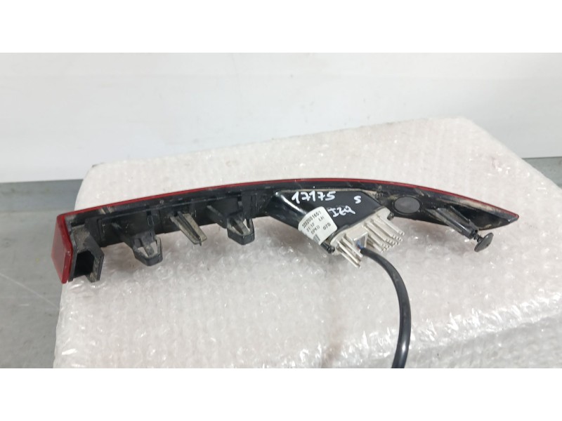 Recambio de piloto trasero izquierdo paragolpes para skoda kamiq (nw4) 1.0 tsi referencia OEM IAM 658945701  3202001651