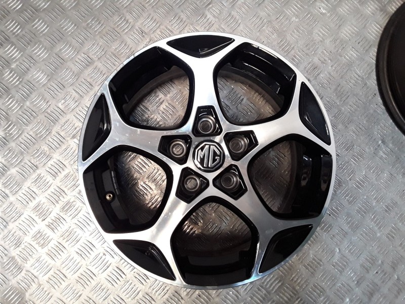 Recambio de juego llantas aluminio para mg mg 3 (5lfp) mg3 1.5 referencia OEM IAM 6X16 5 TORN ET50  ALUMINIO
