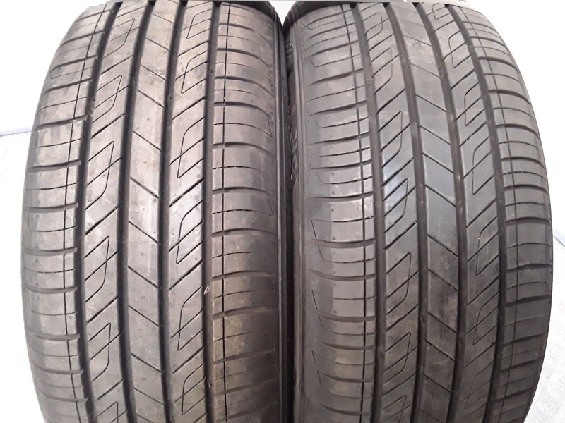 Recambio de neumatico pareja para neumaticos reutilizados - referencia OEM IAM 195551687H KUMHO 195/55/16/87H