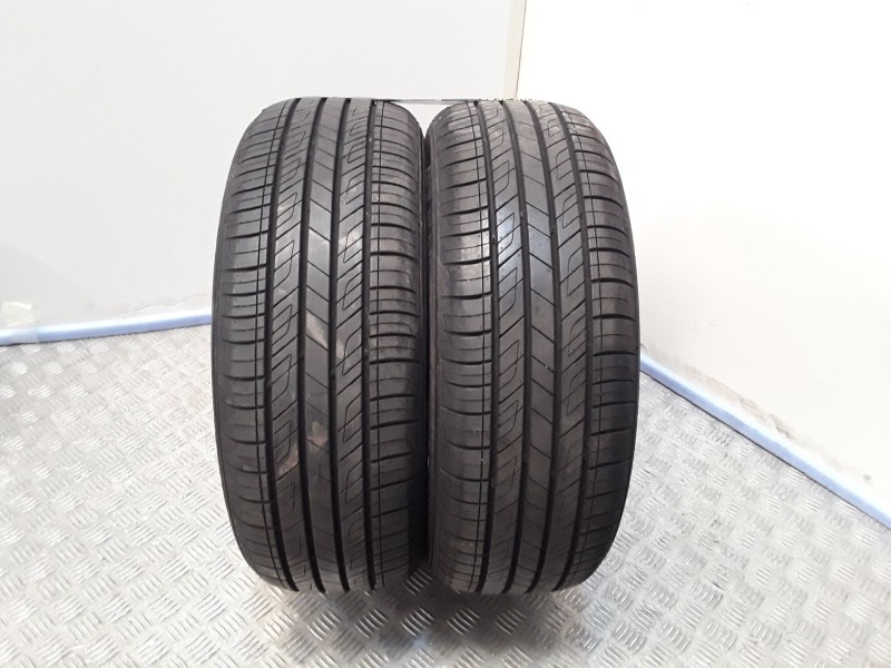 Recambio de neumatico pareja para neumaticos reutilizados - referencia OEM IAM 195551687H KUMHO 195/55/16/87H