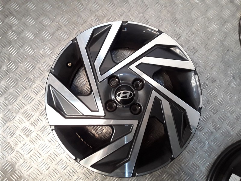 Recambio de juego llantas aluminio para hyundai i20 iii (bc3, bi3) 1.0 t-gdi referencia OEM IAM 6X16 4 TORN ET50  ALUMINIO