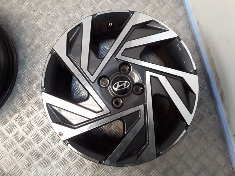 Recambio de juego llantas aluminio para hyundai i20 iii (bc3, bi3) 1.0 t-gdi referencia OEM IAM 6X16 4 TORN ET50  ALUMINIO