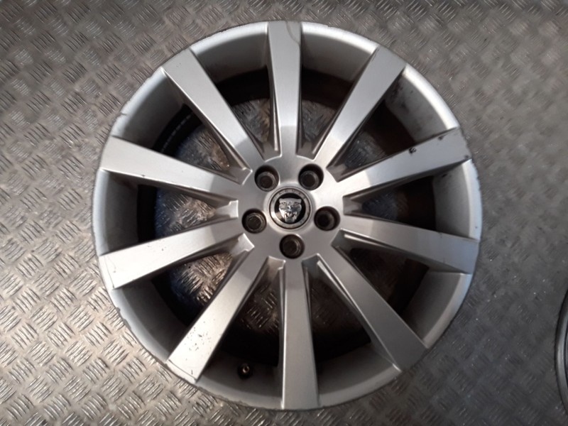 Recambio de juego llantas aluminio para jaguar xf i (x250) 2.7 d referencia OEM IAM 8.5X19 5 TORN ET 49 ROZADAS ALUMINIO
