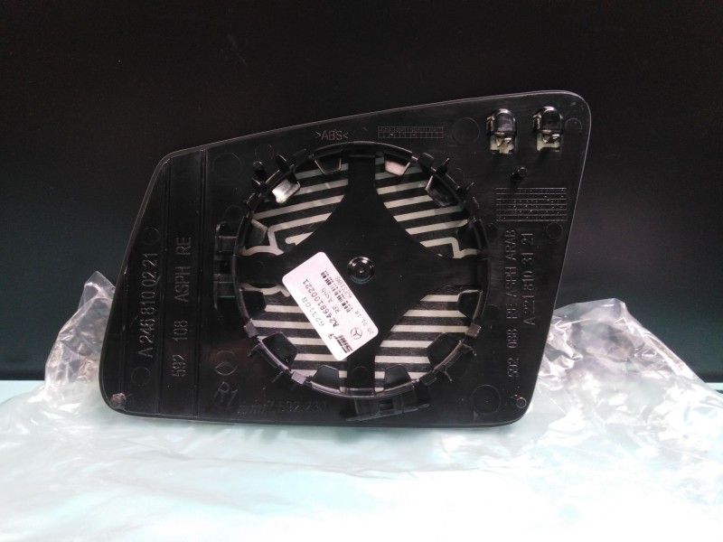 Recambio de cristal retrovisor derecho para mercedes-benz clase a (w176) referencia OEM IAM   