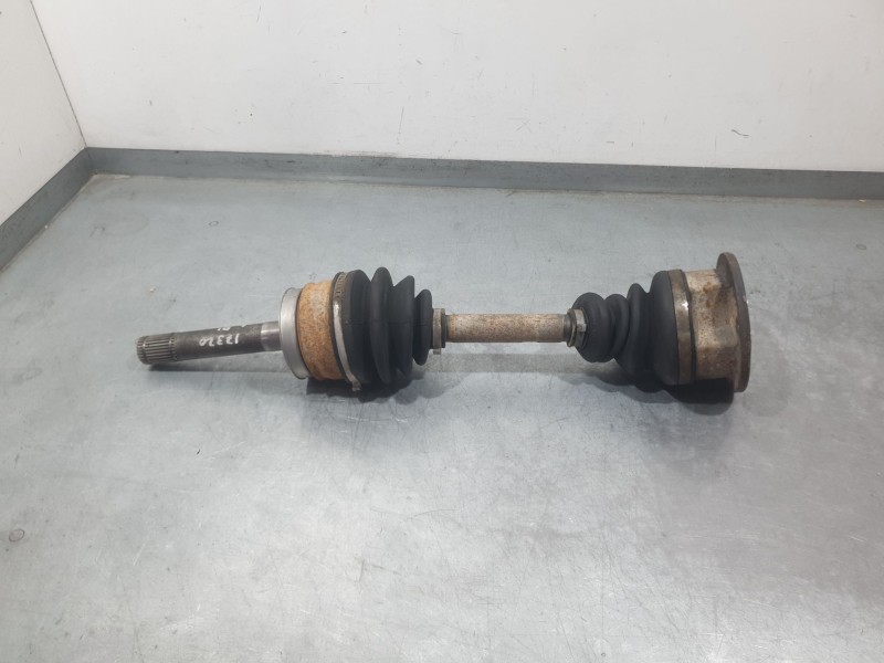 Recambio de transmision delantera izquierda para nissan terrano ii (r20) 2.7 td 4wd referencia OEM IAM 391007F00A  