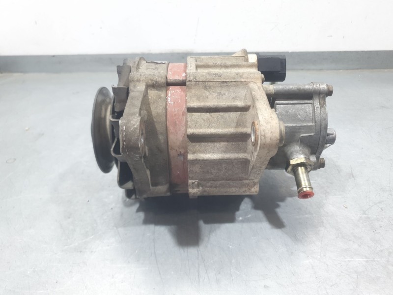 Recambio de alternador para nissan terrano ii (r20) 2.7 td 4wd referencia OEM IAM 23100G2410 9491335528 BOSCH