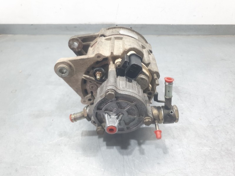 Recambio de alternador para nissan terrano ii (r20) 2.7 td 4wd referencia OEM IAM 23100G2410 9491335528 BOSCH