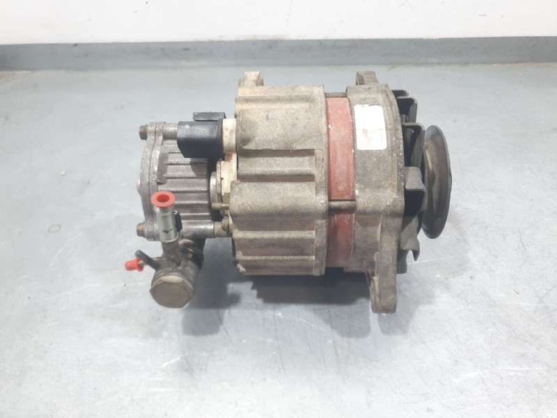 Recambio de alternador para nissan terrano ii (r20) 2.7 td 4wd referencia OEM IAM 23100G2410 9491335528 BOSCH