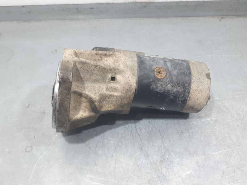 Recambio de motor arranque para nissan terrano ii (r20) 2.7 td 4wd referencia OEM IAM 233007F400 S13212 HITACHI