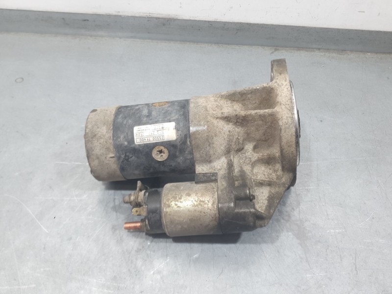 Recambio de motor arranque para nissan terrano ii (r20) 2.7 td 4wd referencia OEM IAM 233007F400 S13212 HITACHI