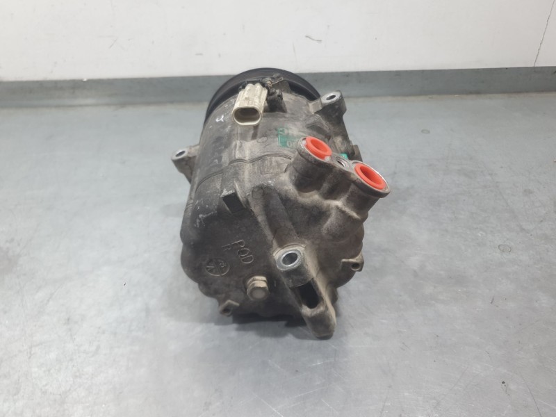 Recambio de compresor aire acondicionado para opel vectra c gts (z02) 2.0 16v turbo (f68) referencia OEM IAM 09225560 2556903304