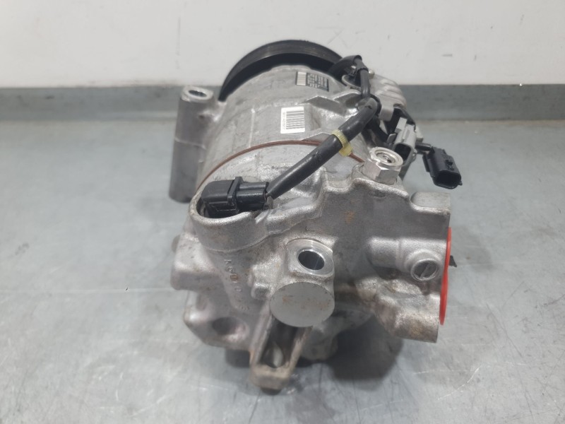 Recambio de compresor aire acondicionado para nissan qashqai ii (j11, j11_) 1.3 dig-t referencia OEM IAM 92600HV80A  