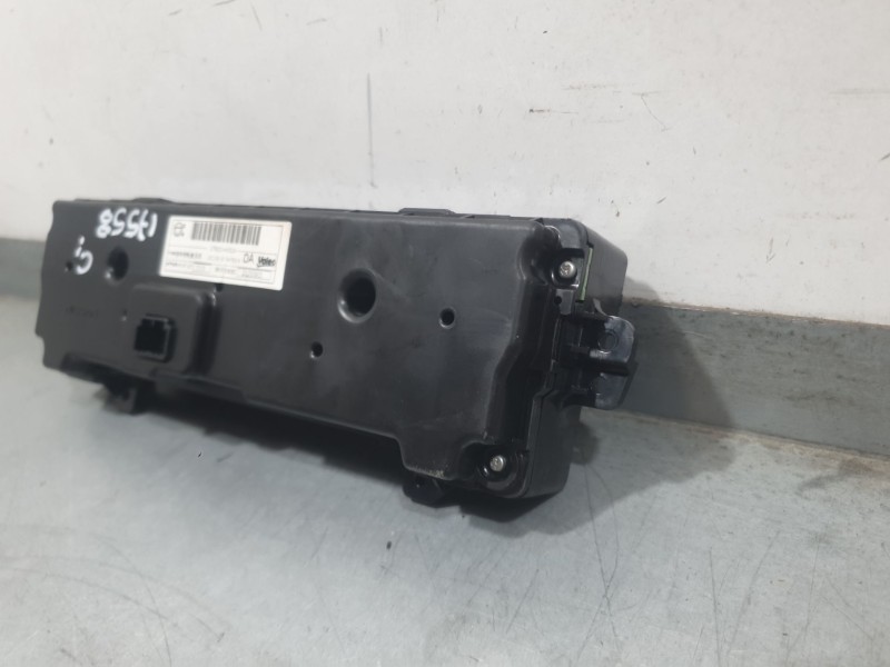 Recambio de mando climatizador para nissan qashqai ii (j11, j11_) 1.3 dig-t referencia OEM IAM 27500HV00A E174752A VALEO