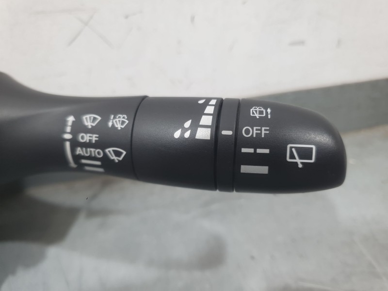 Recambio de mando luces y limpia para nissan qashqai ii (j11, j11_) 1.3 dig-t referencia OEM IAM 255604EA4A  