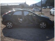 FORD FOCUS BERLINA (CAP)