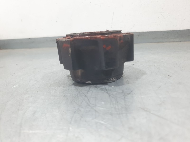 Recambio de cubo de bloqueo para nissan terrano ii (r20) 2.7 td 4wd referencia OEM IAM 402600F000  