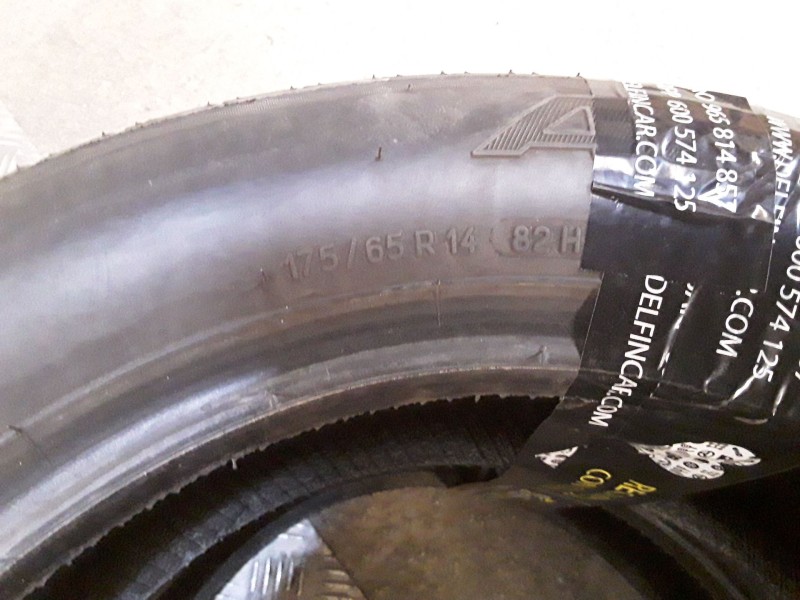 Recambio de neumatico pareja para neumaticos reutilizados - referencia OEM IAM 175651482H BFGOODRICH 175/65/14/82H
