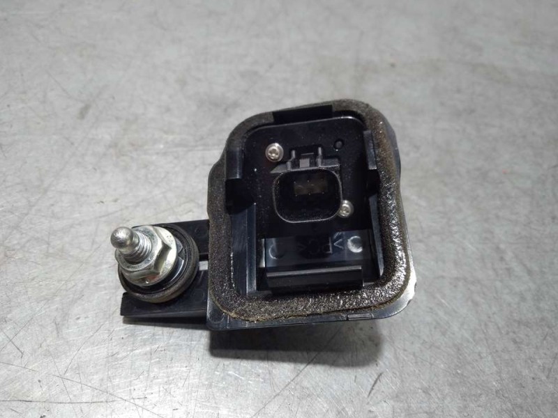 Recambio de camara vision trasera para toyota auris hybrid business referencia OEM IAM 8679002120 GPKD63B7RC 