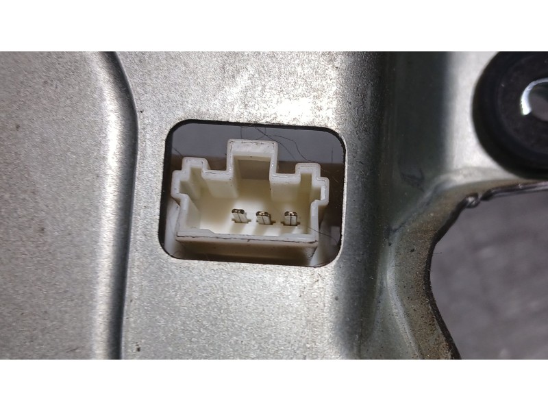 Recambio de motor limpia trasero para jeep compass limited referencia OEM IAM 5116146AE  