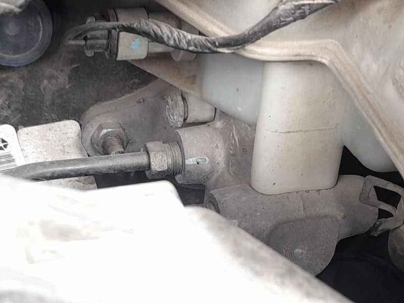 Recambio de bomba freno para dodge caliber 2.0 crd referencia OEM IAM 05175093AB  