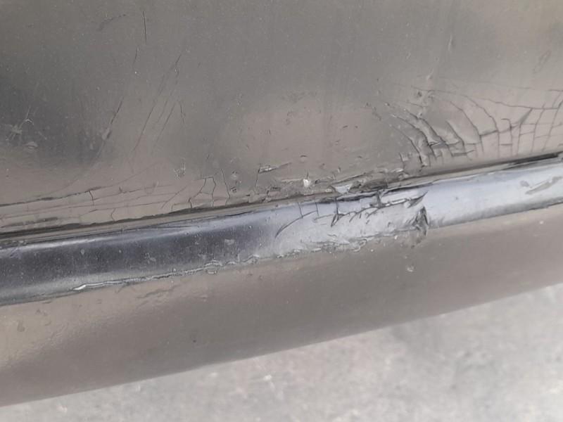Recambio de paragolpes trasero para dodge caliber 2.0 crd referencia OEM IAM 1CJ60TZZAG TOCADO 