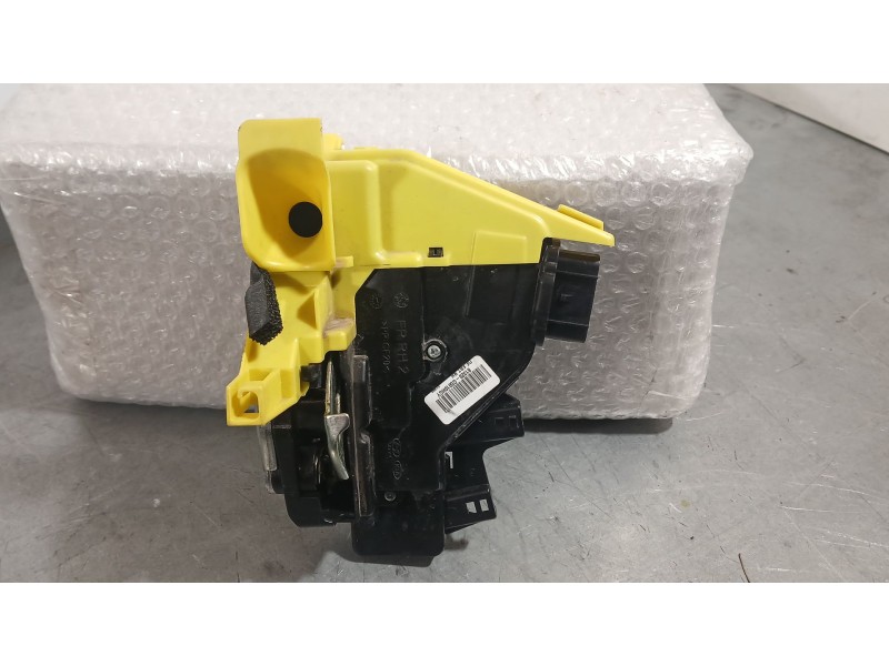 Recambio de cerradura puerta delantera derecha para kia niro i (de) 1.6 gdi hybrid referencia OEM IAM 81320G5040  