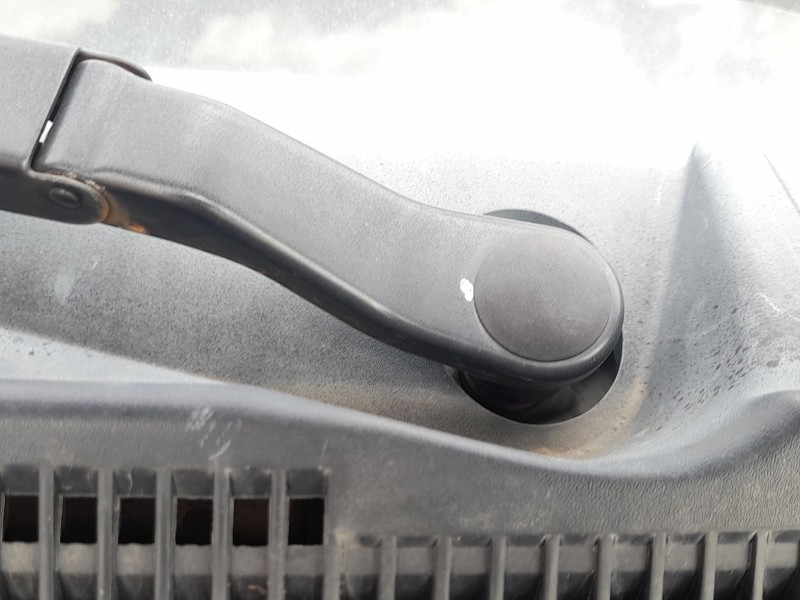 Recambio de motor limpia delantero para dodge caliber 2.0 crd referencia OEM IAM 05303780AG  05183273AB