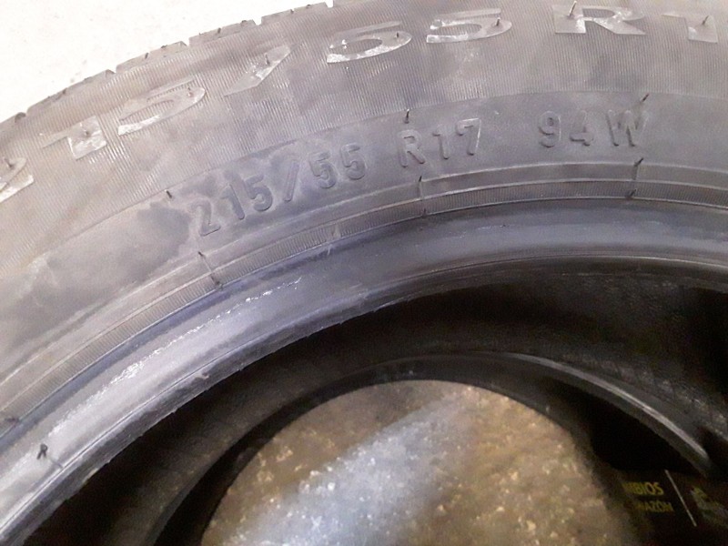 Recambio de neumatico pareja para neumaticos reutilizados - referencia OEM IAM 215551794W PIRELLI 215/55/17/94W