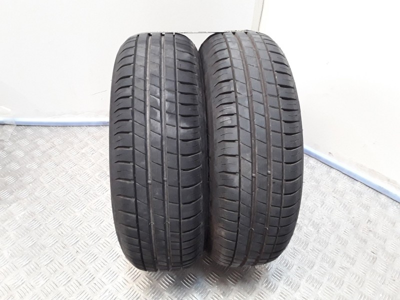 Recambio de neumatico pareja para neumaticos reutilizados - referencia OEM IAM 175651482H BFGOODRICH 175/65/14/82H