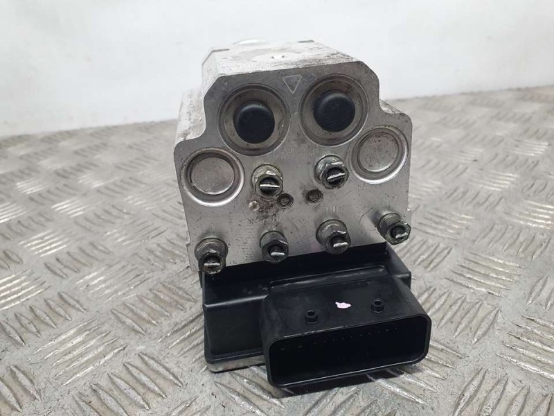 Recambio de abs para opel signum cosmo referencia OEM IAM 13663901 09191497 TRW