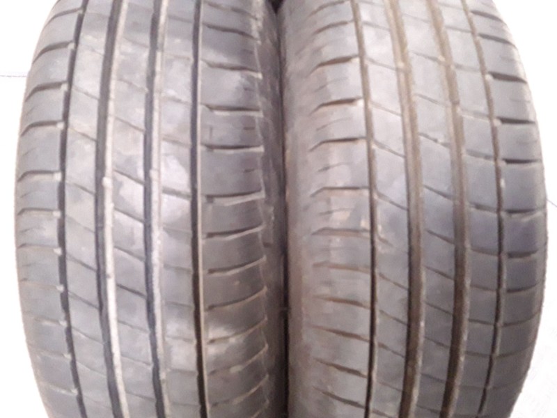 Recambio de neumatico pareja para neumaticos reutilizados - referencia OEM IAM 175651482H BFGOODRICH 175/65/14/82H