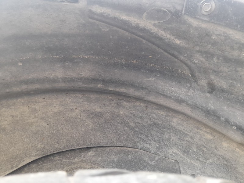 Recambio de plastico pase rueda tras. izq. para dodge caliber 2.0 crd referencia OEM IAM 05074103AC  