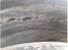 PLASTICO PASE RUEDA DEL. DCH. 05303866AA 