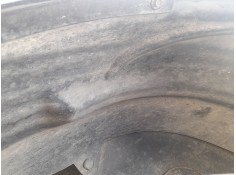 PLASTICO PASE RUEDA TRAS. DCH. 05074102AC 