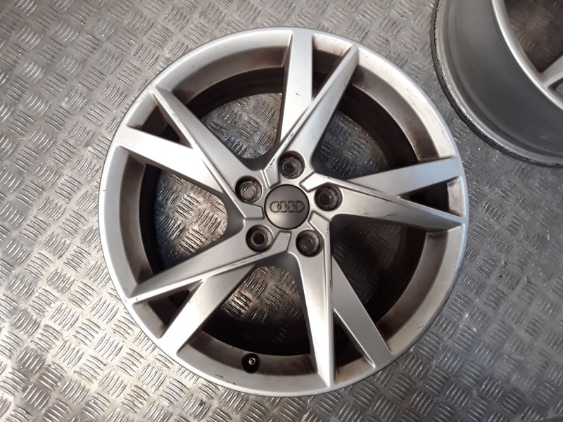 Recambio de juego llantas aluminio para audi q3 (8ub, 8ug) 2.0 tdi quattro referencia OEM IAM 7X17 5 TORN ET43 ROZADAS ALUMINIO