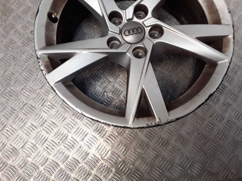 Recambio de juego llantas aluminio para audi q3 (8ub, 8ug) 2.0 tdi quattro referencia OEM IAM 7X17 5 TORN ET43 ROZADAS ALUMINIO