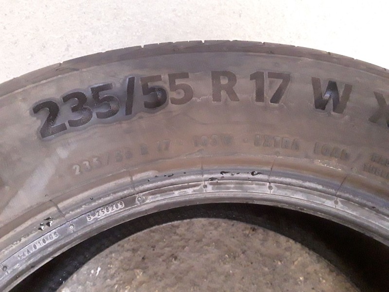 Recambio de neumatico pareja para neumaticos reutilizados - referencia OEM IAM 2355517103W CONTINENTAL 235/55/17/103W