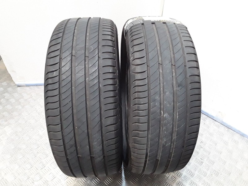 Recambio de neumatico pareja para neumaticos reutilizados - referencia OEM IAM 2355517103W MICHELIN 235/55/17/103W