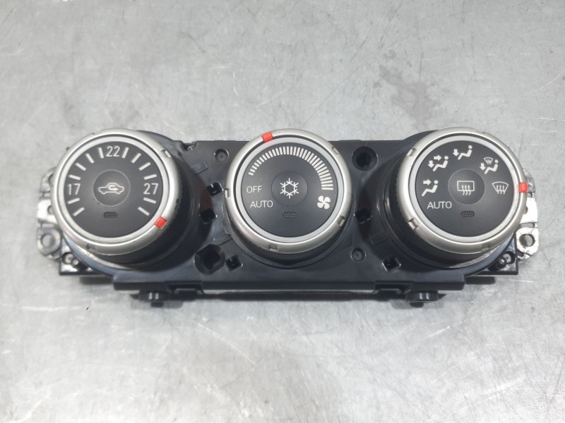 Recambio de mando climatizador para mitsubishi outlander ii (cw_w) 2.2 di-d 4wd referencia OEM IAM 7820A115XB  