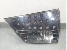 PILOTO TRASERO DERECHO INTERIOR 8331A042 1146356R 