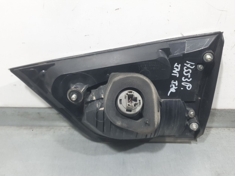 Recambio de piloto trasero izquierdo interior para mitsubishi outlander ii (cw_w) 2.2 di-d 4wd referencia OEM IAM 1146356L 8331A