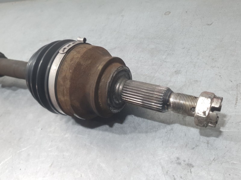Recambio de transmision delantera derecha para mitsubishi outlander ii (cw_w) 2.2 di-d 4wd referencia OEM IAM 3815A076  