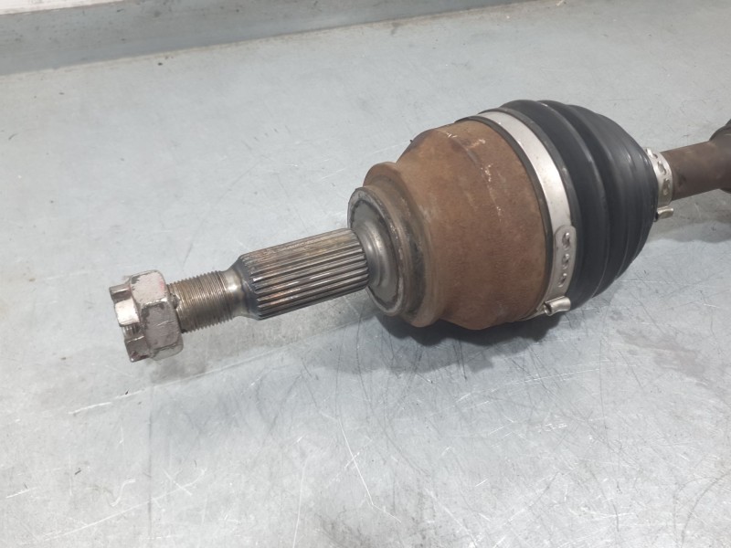 Recambio de transmision delantera izquierda para mitsubishi outlander ii (cw_w) 2.2 di-d 4wd referencia OEM IAM 3815A075  