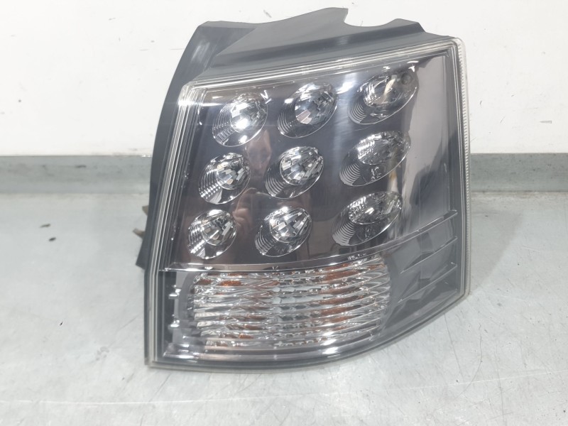 Recambio de piloto trasero derecho exterior para mitsubishi outlander ii (cw_w) 2.2 di-d 4wd referencia OEM IAM 8330A380 2208792