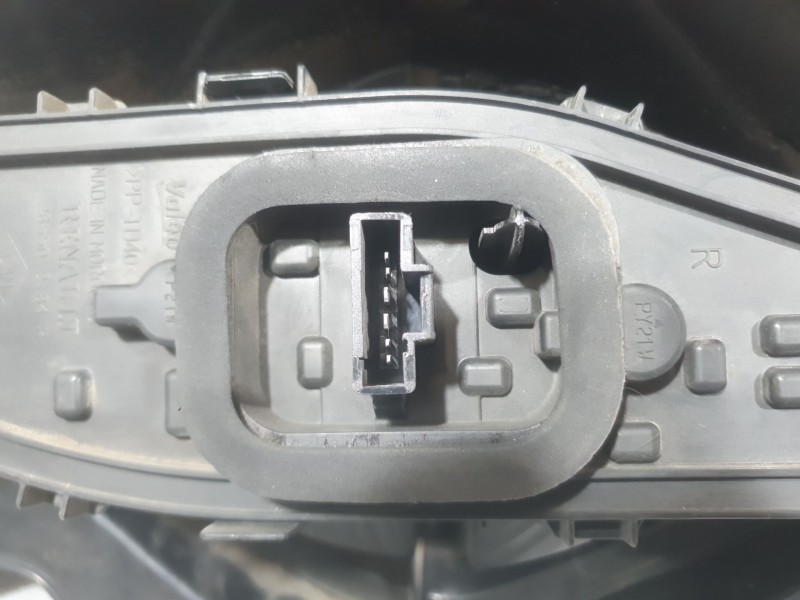 Recambio de piloto trasero derecho para dacia lodgy (js_) 1.5 dci referencia OEM IAM 265502184R 90025010 VALEO