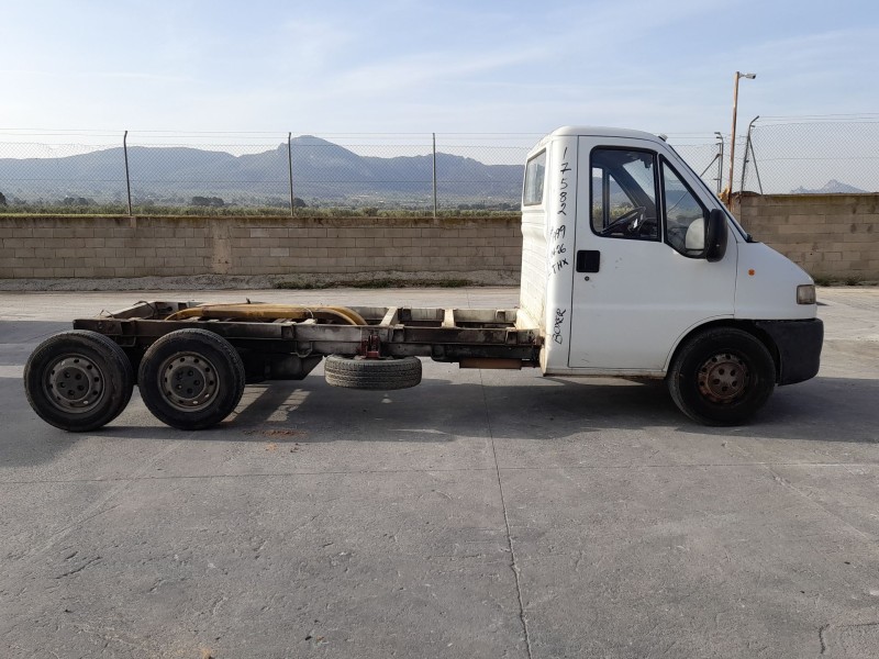 peugeot boxer caja/chasis (zct_) del año 1999