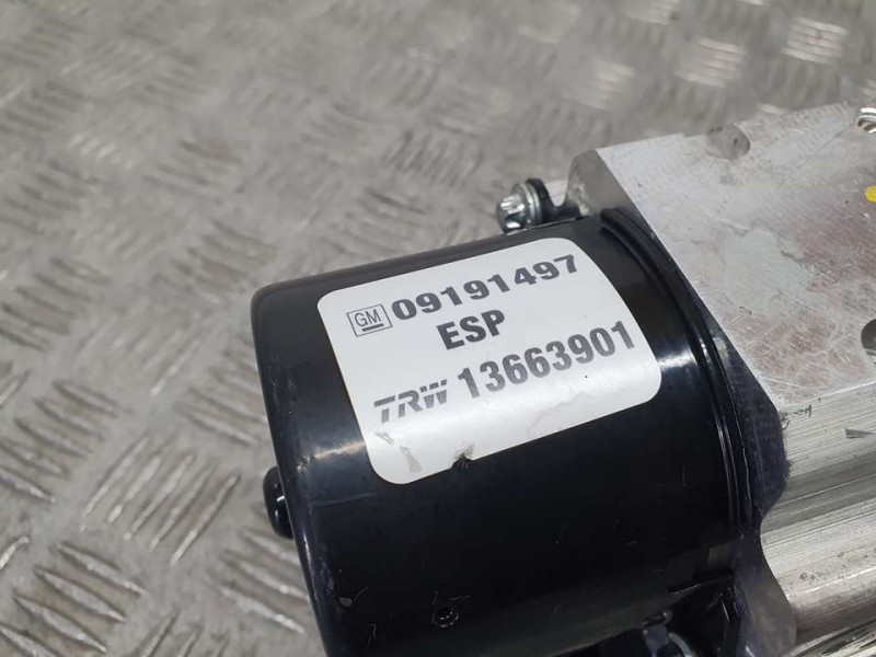 Recambio de abs para opel signum cosmo referencia OEM IAM 13663901 09191497 TRW