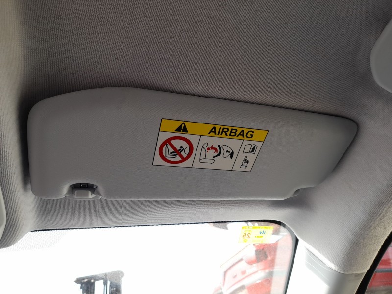 Recambio de parasol derecho para opel corsa f (p2jo) 1.2 (68) referencia OEM IAM 98100807PR  