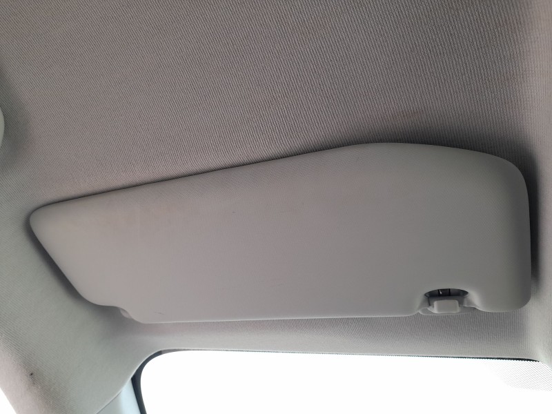 Recambio de parasol izquierdo para opel corsa f (p2jo) 1.2 (68) referencia OEM IAM 96738898PR  